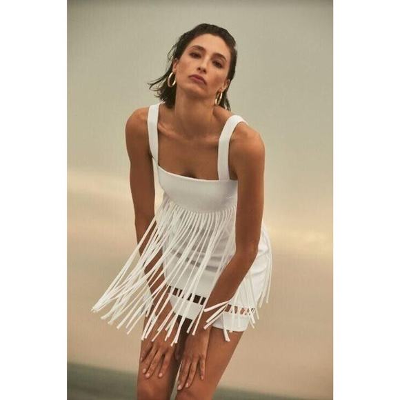 NEW $650 Alexis SASKIA Alabaster Sleeveles Mini Fringe Dress Sz M Bridal Wedding - Picture 3 of 16
